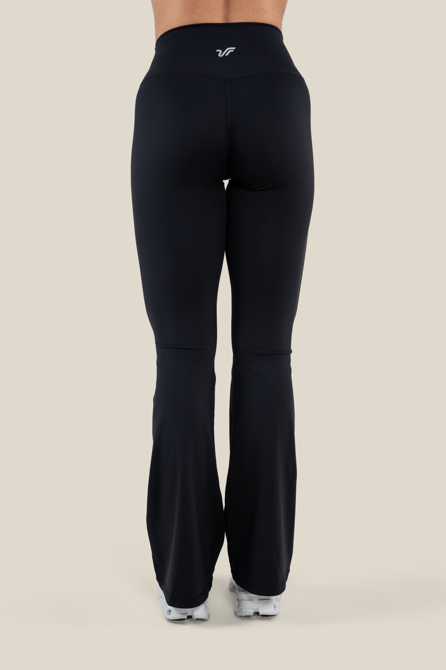 Curve Flow Flared Leggings