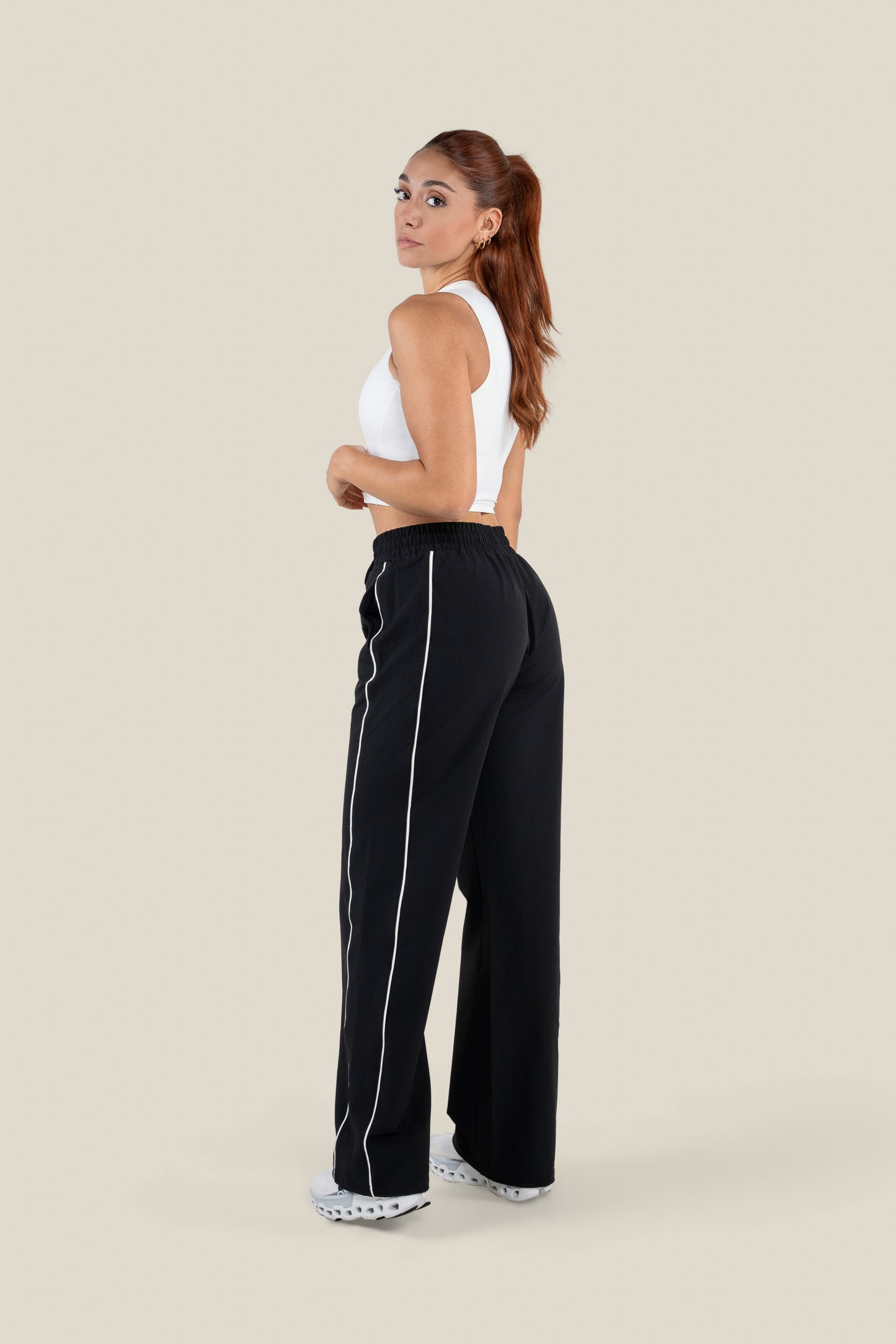 Pipe Line Wide Leg Pant